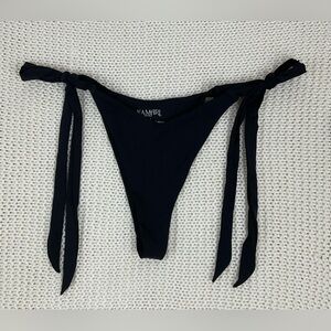 Kamari Norah Cheeky Tie Bikini Bottom, Size M, Black.